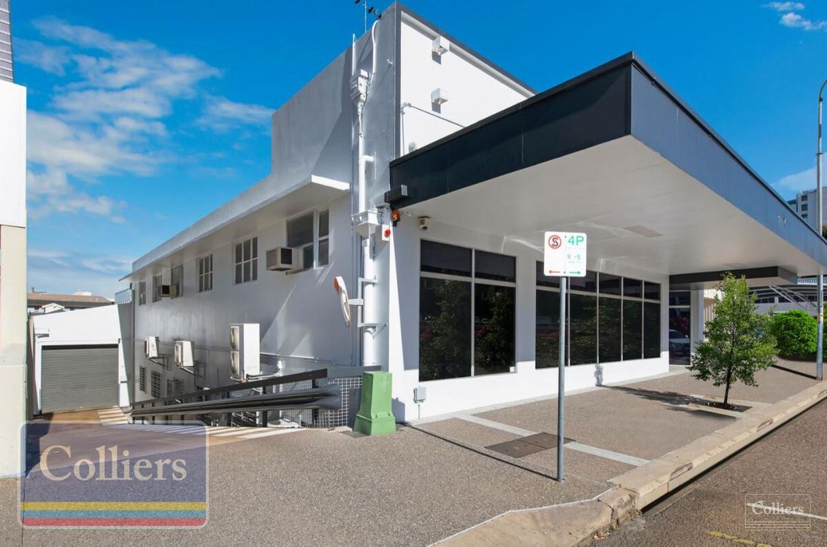 Standalone Office With 18 Car Parks - #6