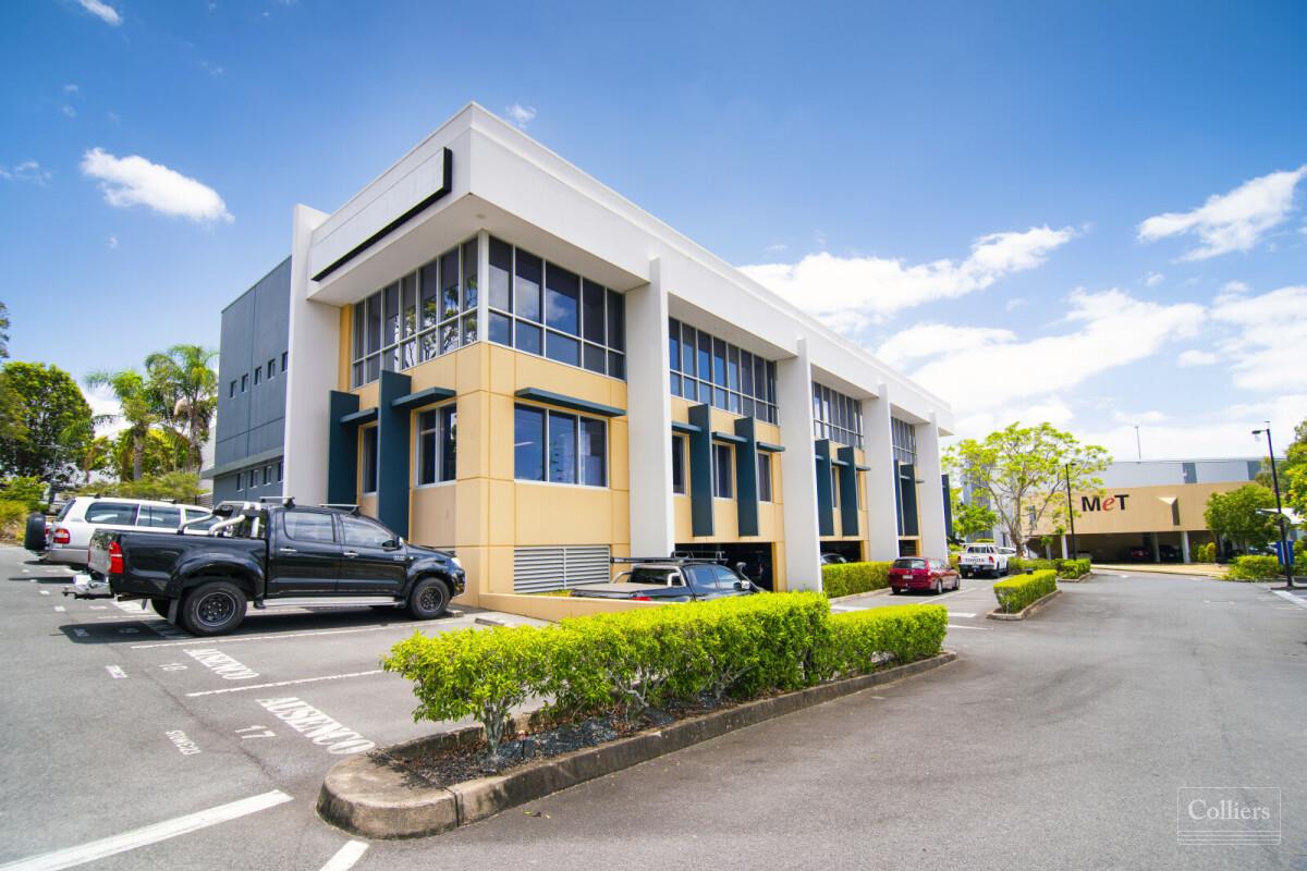 Full Floor Opportunity with Great Car Parking - #3