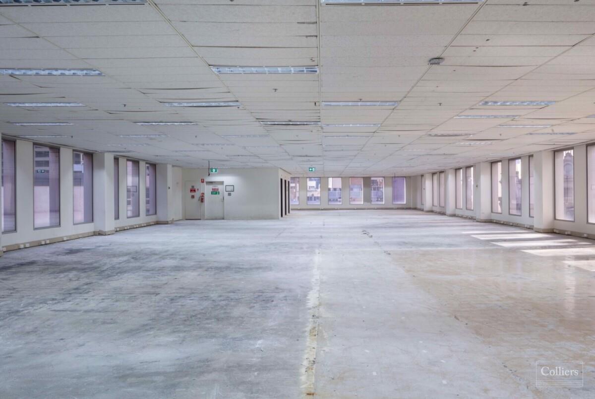 Central CBD Office Building with Excellent Development Potential - #4