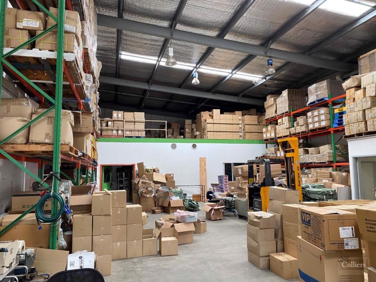 Quality Street Facing Industrial Unit - #5