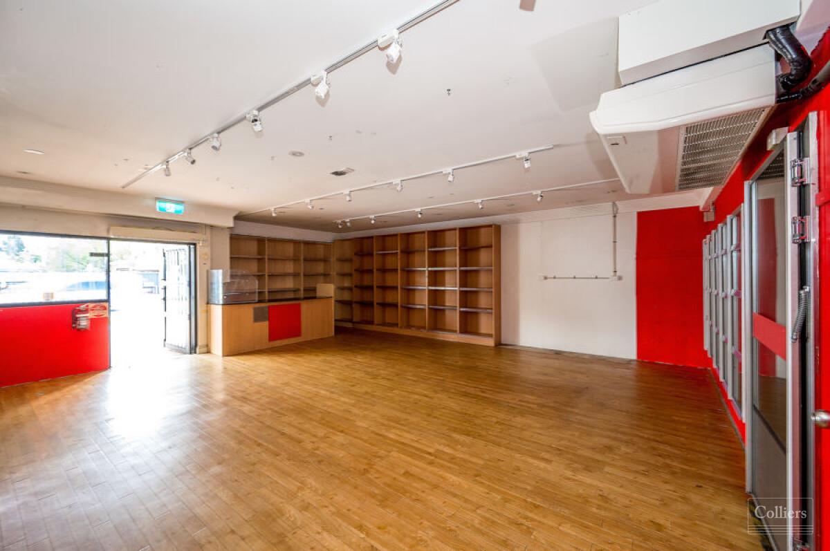 Little local? Commercial freehold - #7