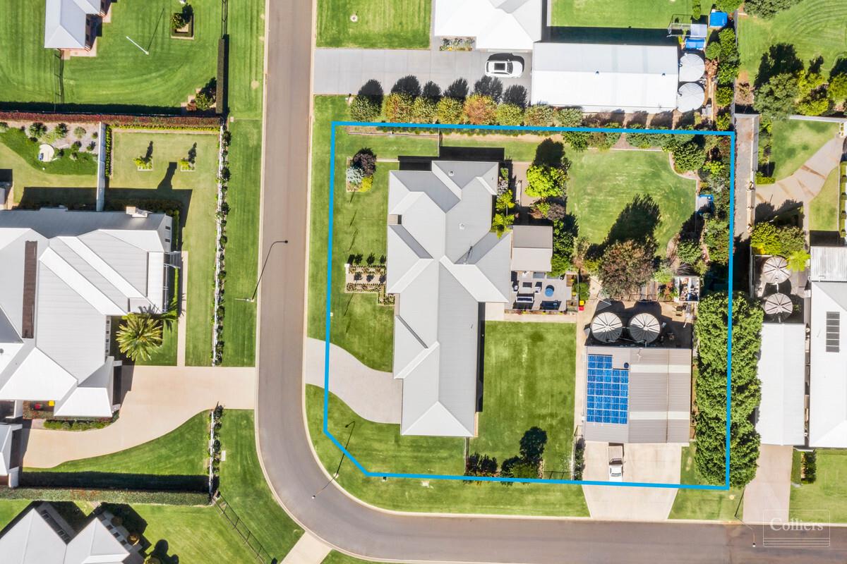 EXQUISITE PROPERTY IN HIGHFIELDS ON 2260M2 - #22