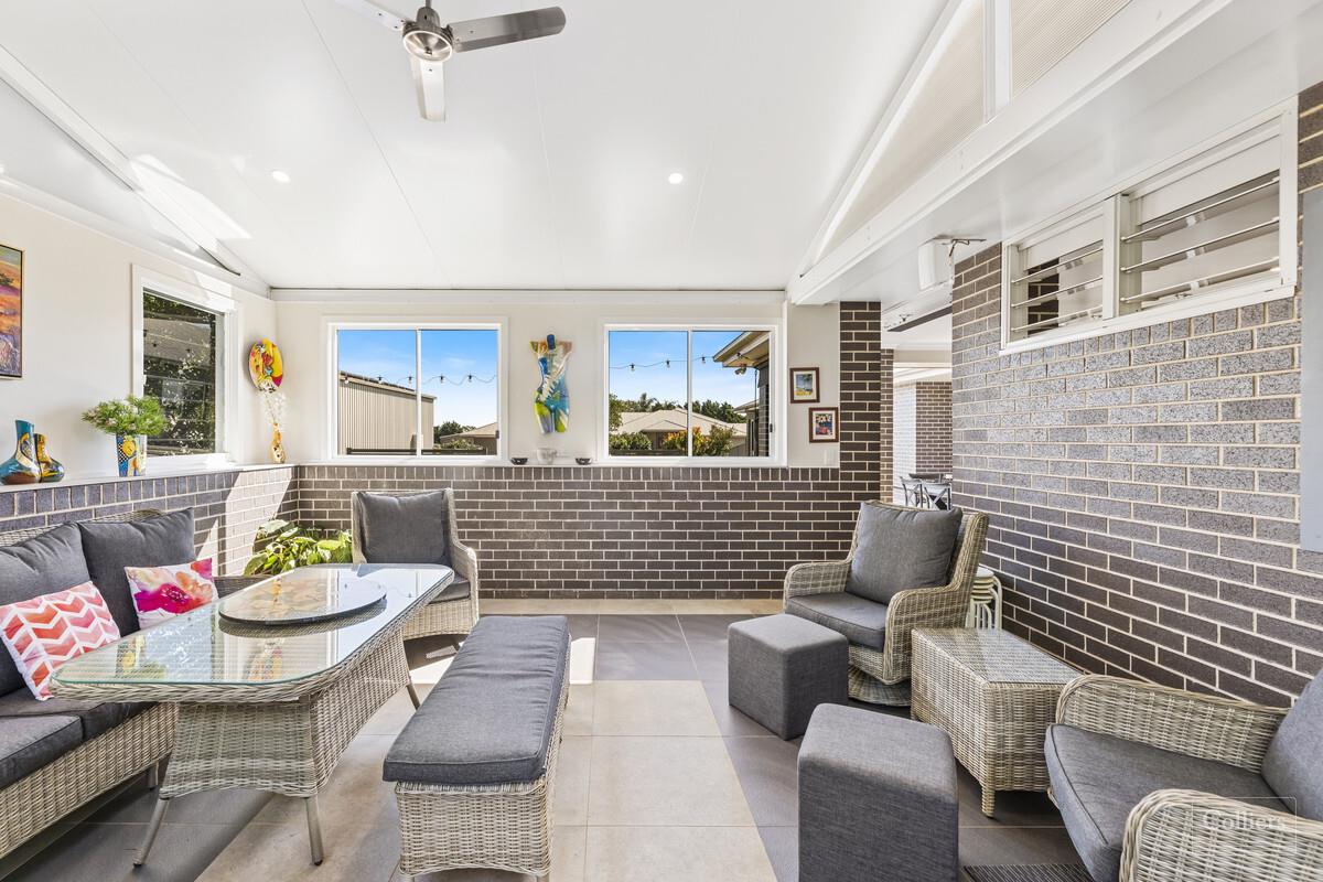 EXQUISITE PROPERTY IN HIGHFIELDS ON 2260M2 - #19