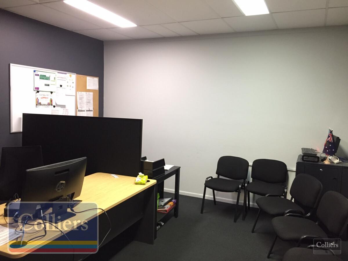 Professional Office in the Heart of Aitkenvale - #3
