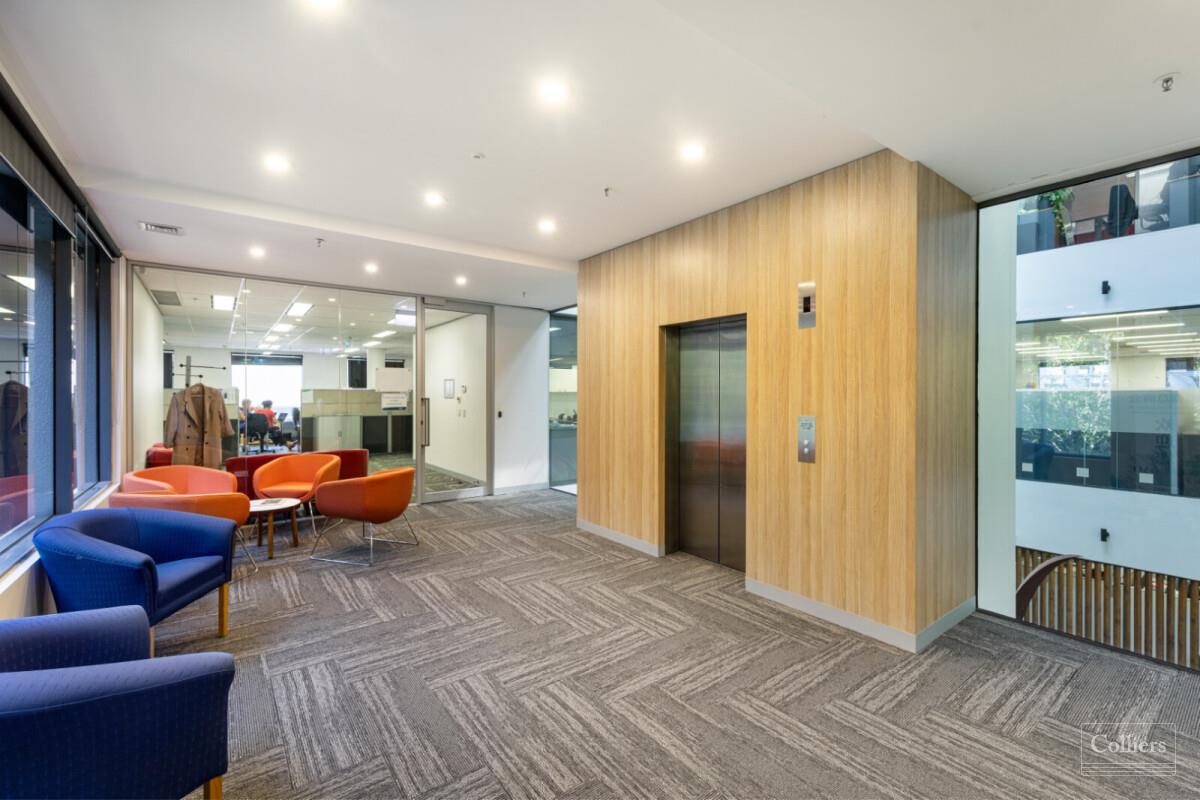 Fully fitted office tenancies in Corporate Building - #3