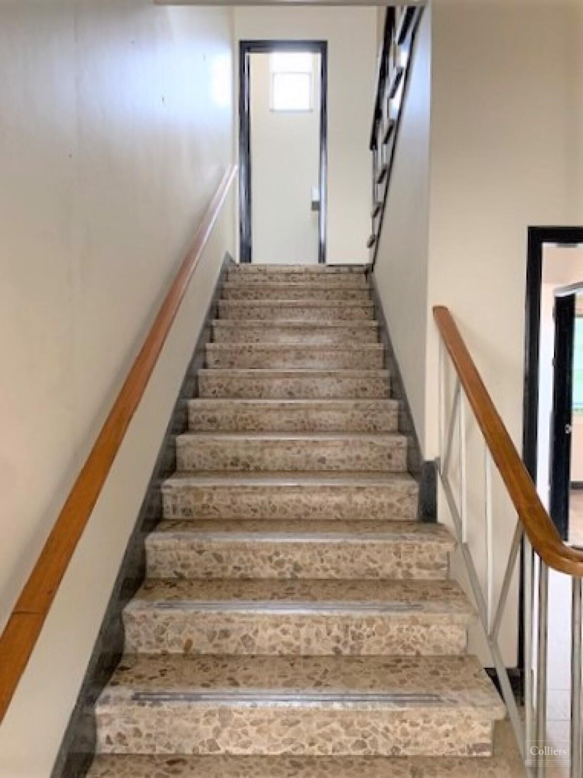 Green Square Office Available Now - #2