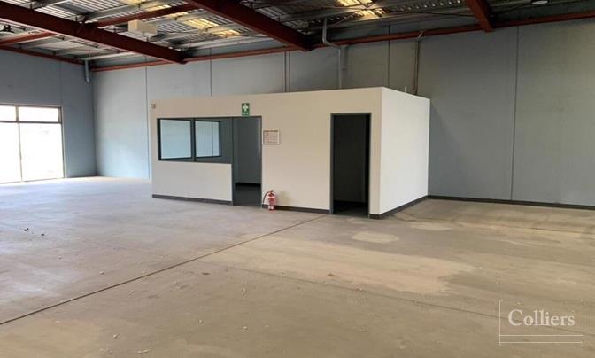 Modern Showroom/Warehouse in Prime Location - #1