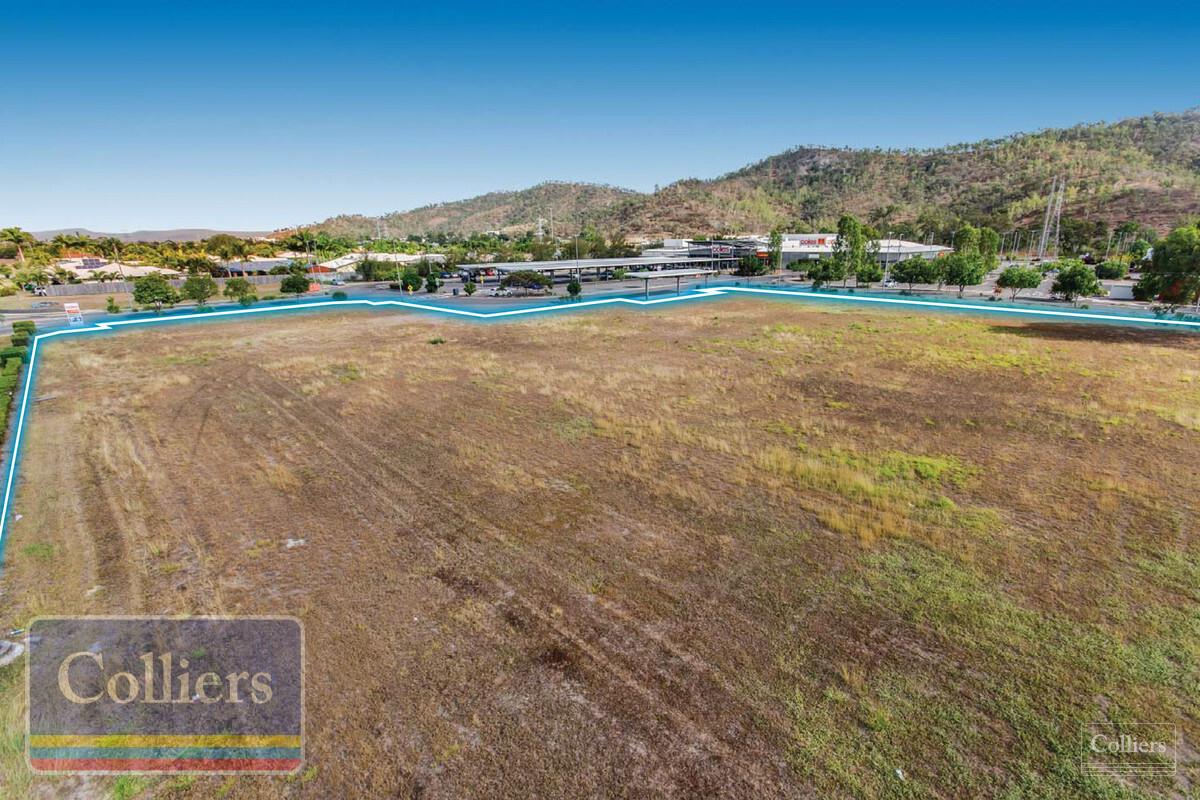 DEVELOPMENT SITES NEIGHBOURING COLES ANCHORED SHOPPING CENTRE, SHELL AND MCDONALDS - #9