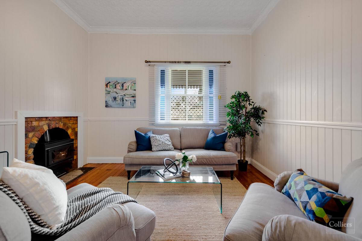 Charming Character Home Positioned Close To The CBD - #5