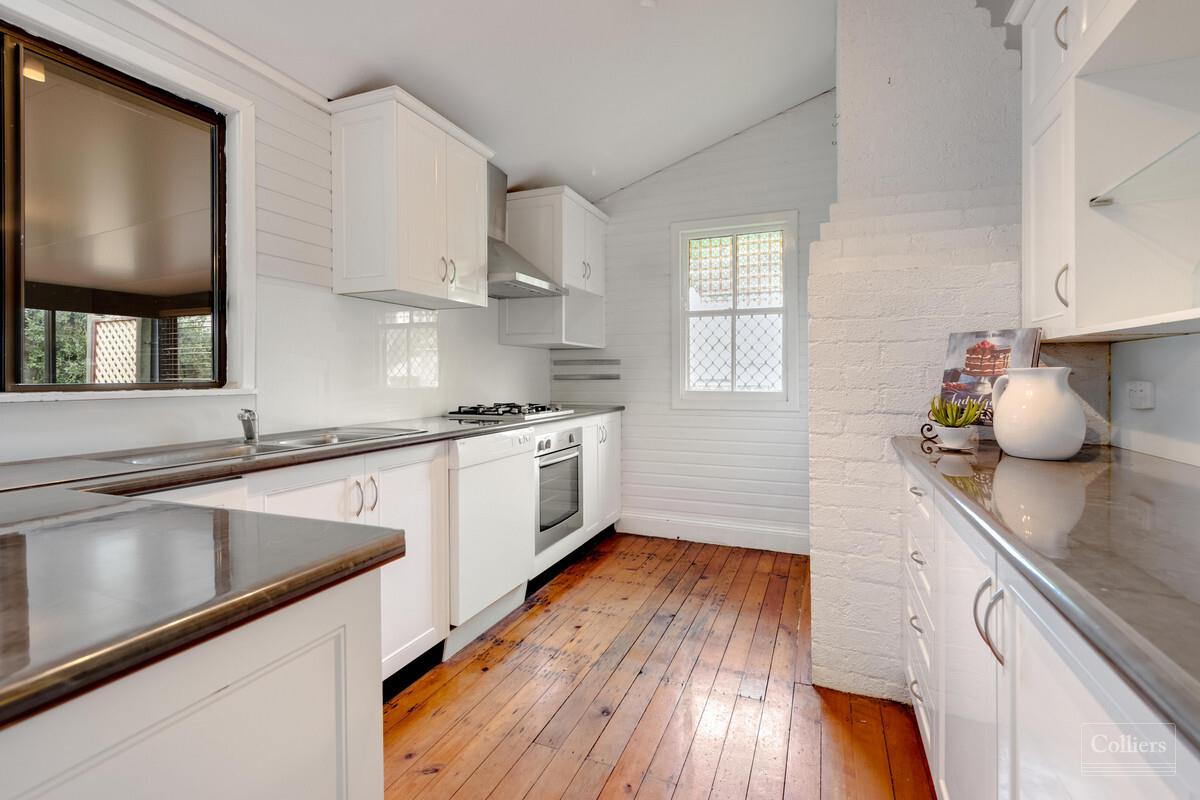 Charming Character Home Positioned Close To The CBD - #2