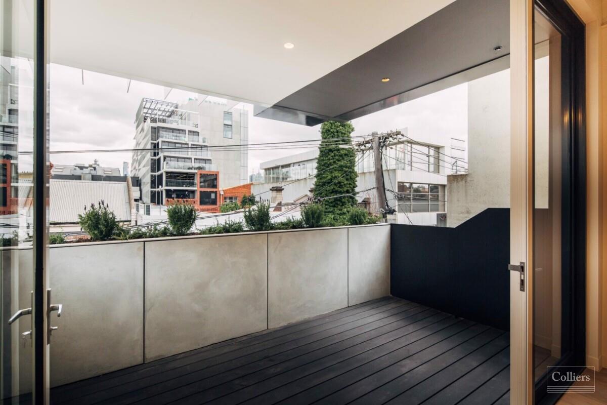 One Of A Kind Creative Style Office HQ - #7