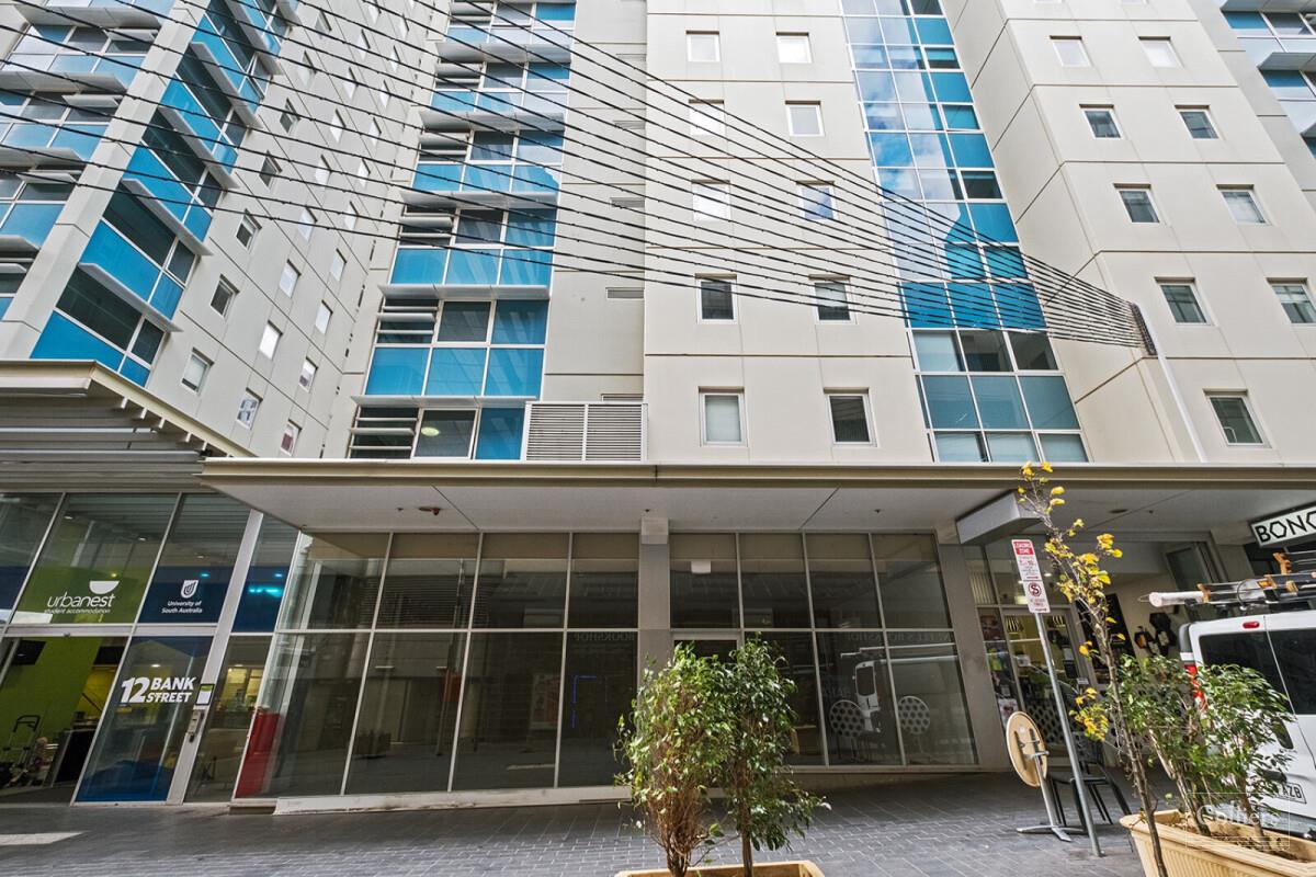 Prime retail opportunity for lease - #1