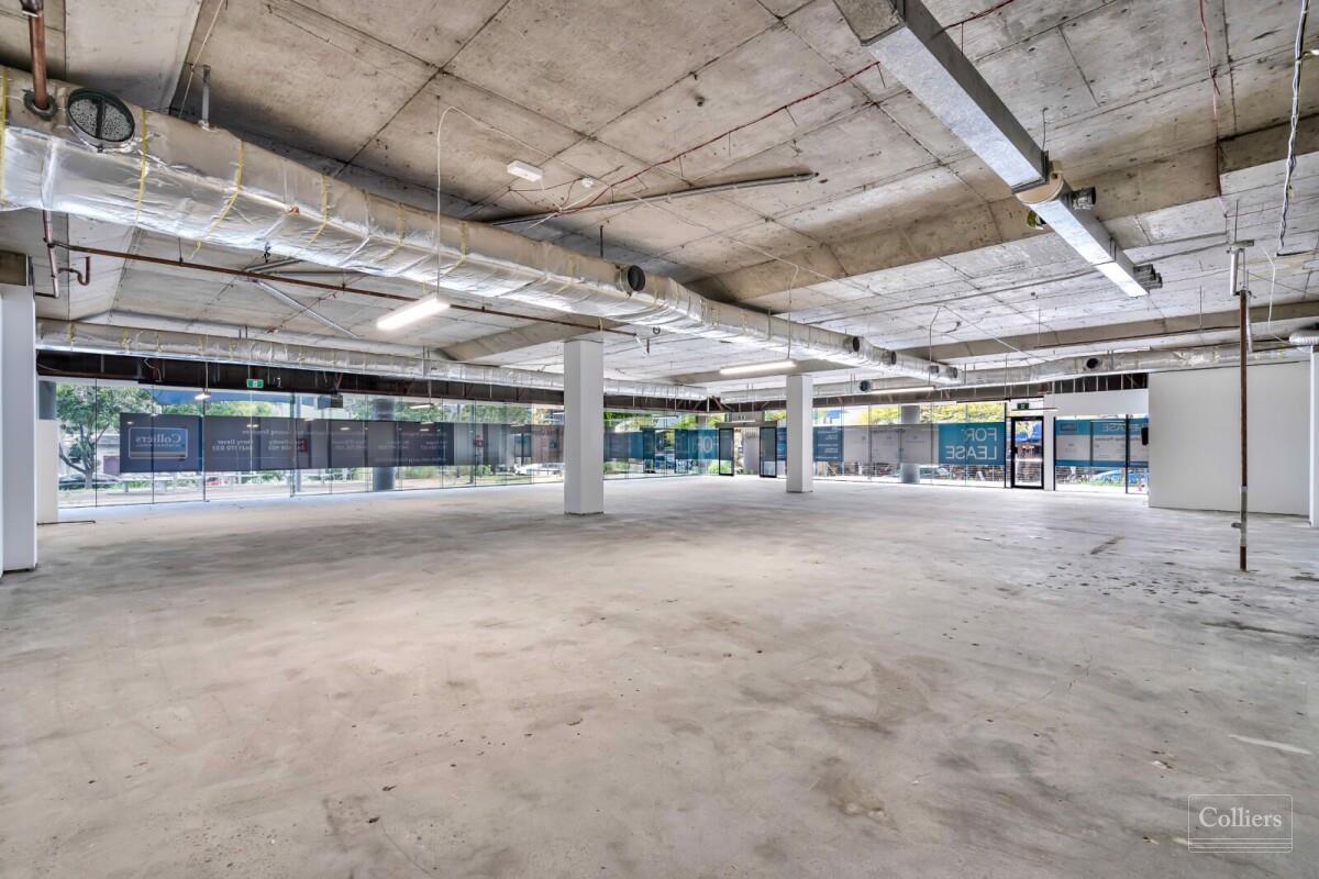 YOUR NEW STANDOUT WORKPLACE HUB ON THE HIGH STREET - #16