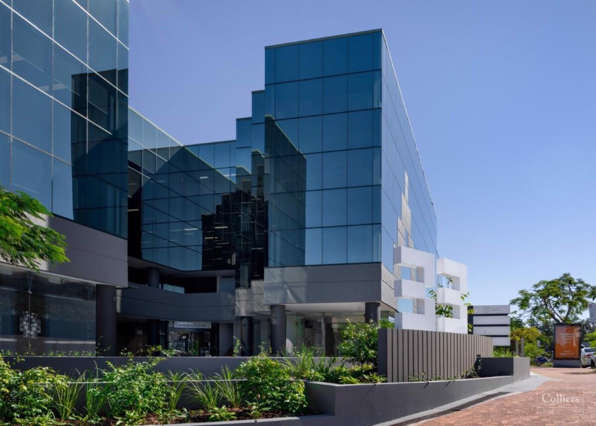 YOUR NEW STANDOUT WORKPLACE HUB ON THE HIGH STREET - #2