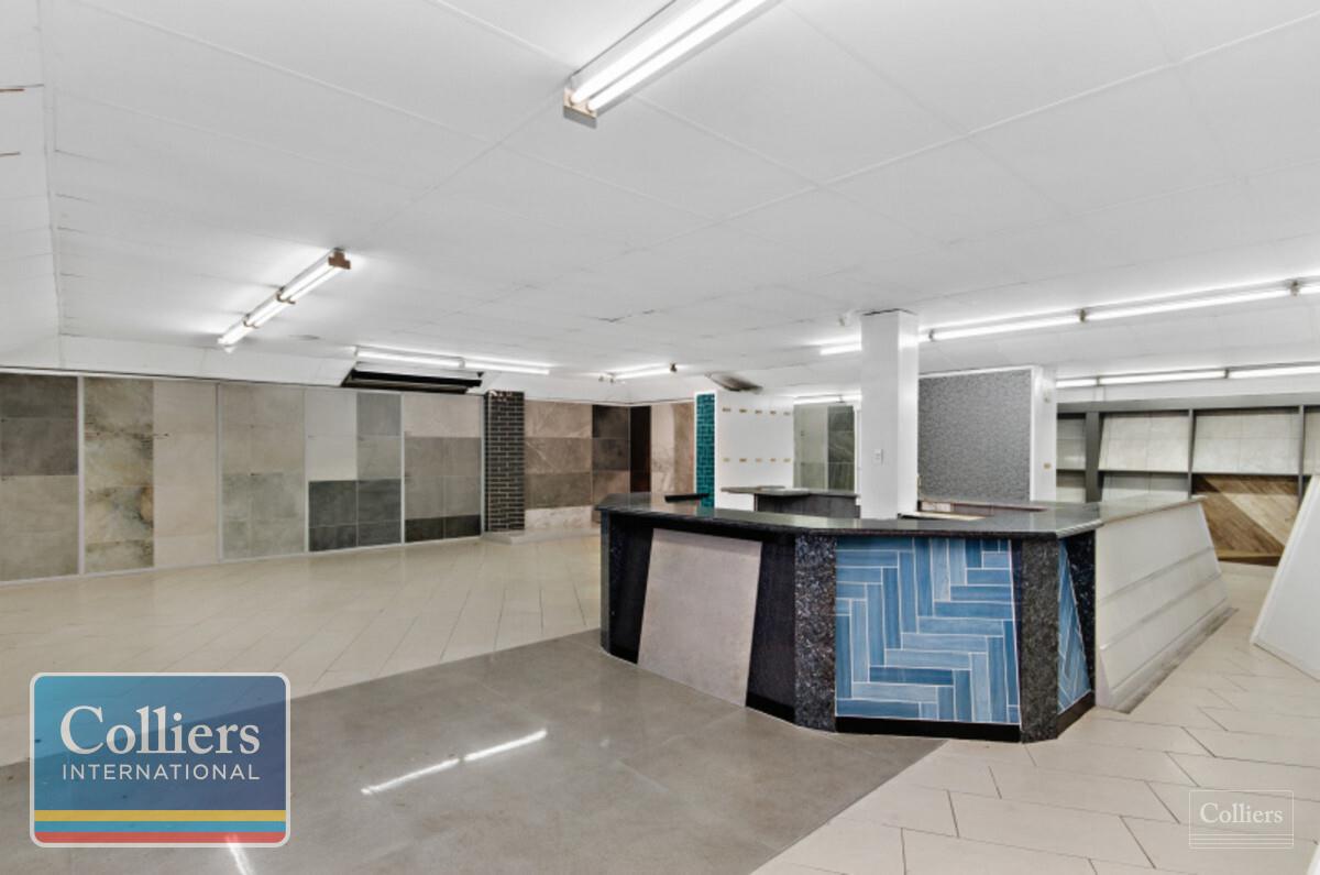 Showroom / Warehouse - Dual Tenancy Potential - #4