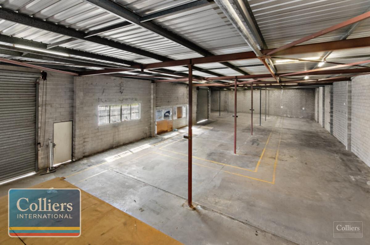 Showroom / Warehouse - Dual Tenancy Potential - #6