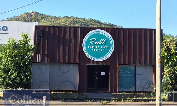 Professional Modern Office on CBD Fringe - #1