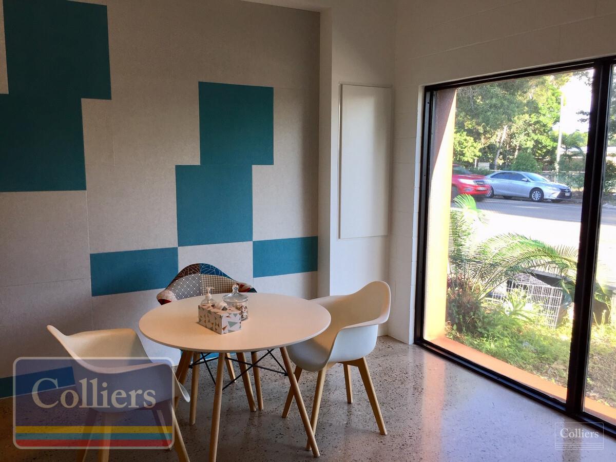 Professional Modern Office on CBD Fringe - #7