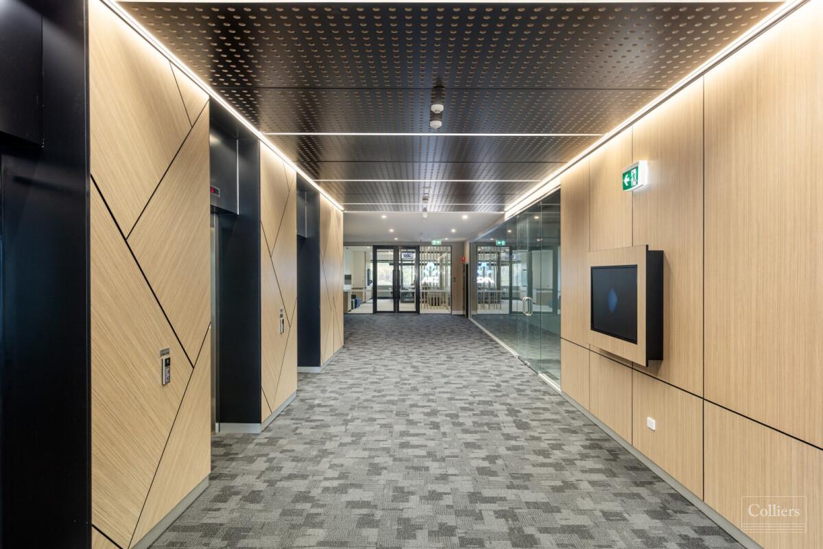 Brand new office in the heart of Uni Hill - #5