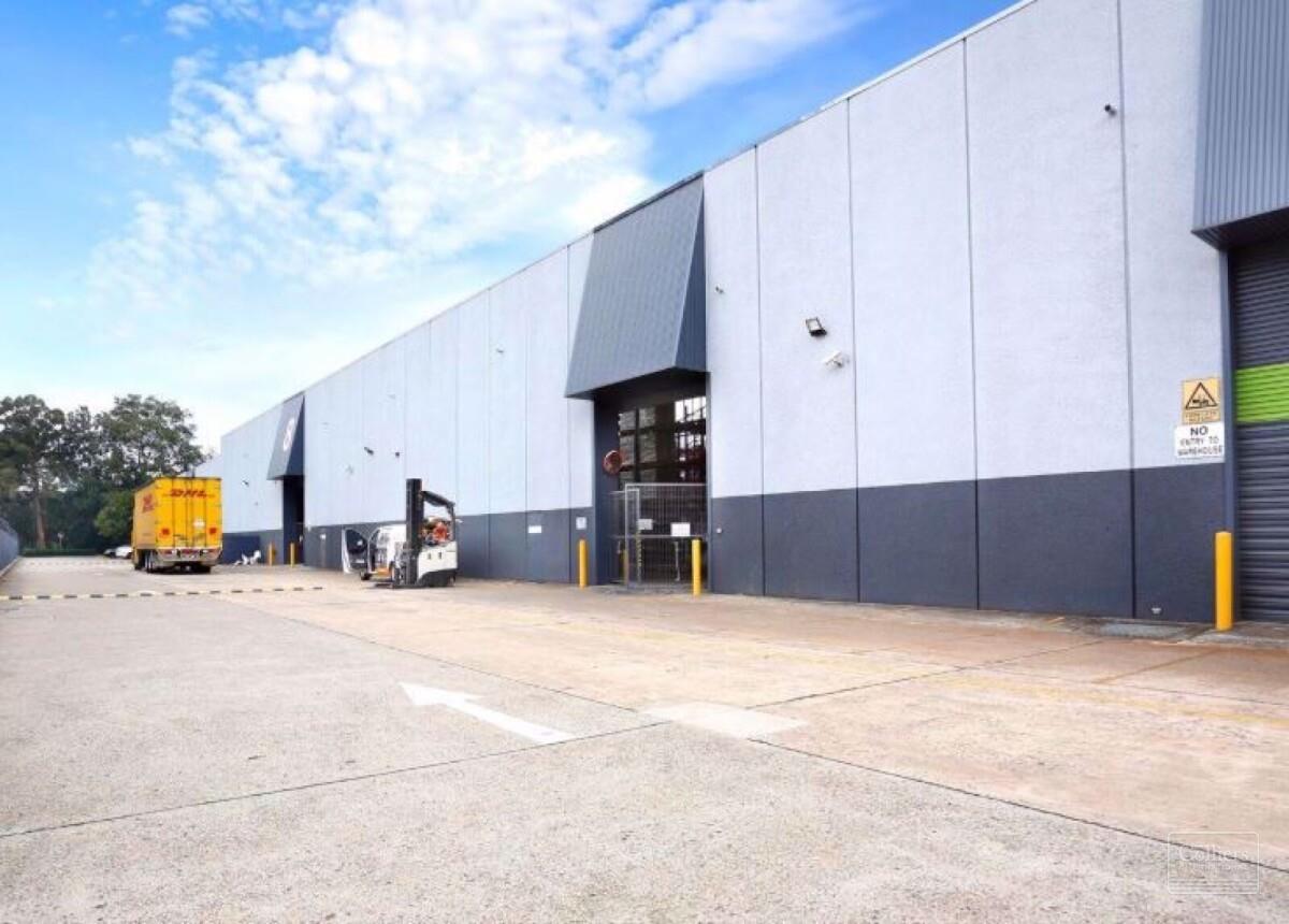 Functional and Efficient Logistics Estate - #5