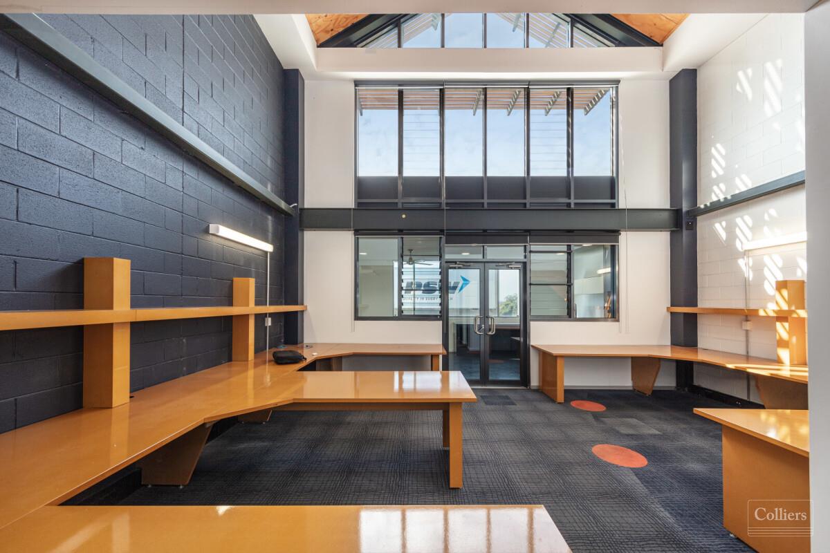 Funky Loft Style Office - #5