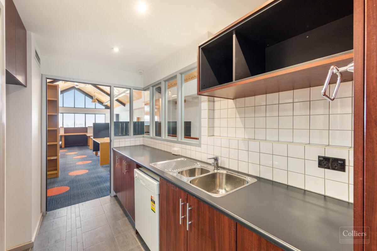 Funky Loft Style Office - #10