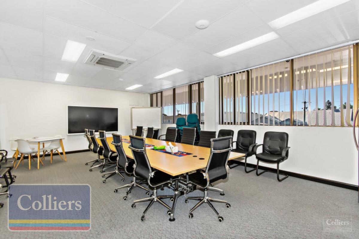 FREEHOLD COMMERCIAL BUILDING IN AITKENVALE - #14