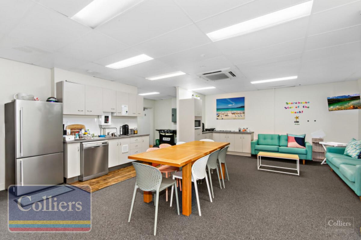 FREEHOLD COMMERCIAL BUILDING IN AITKENVALE - #18