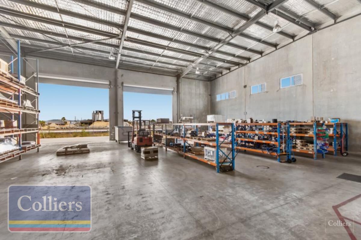 High Clearance Warehouse with Professional Office & Parking - #3