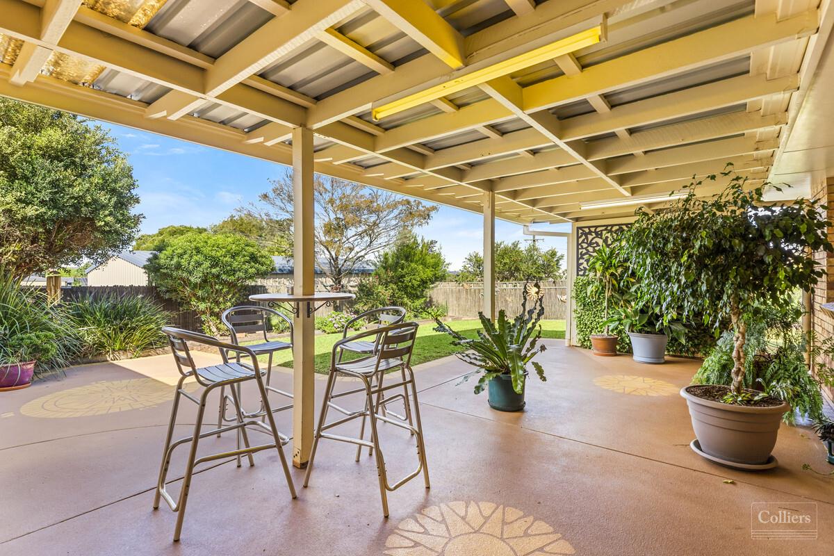 Ever So Neat And Complete... Deadline Sale Demands An Urgent Sale. - #12