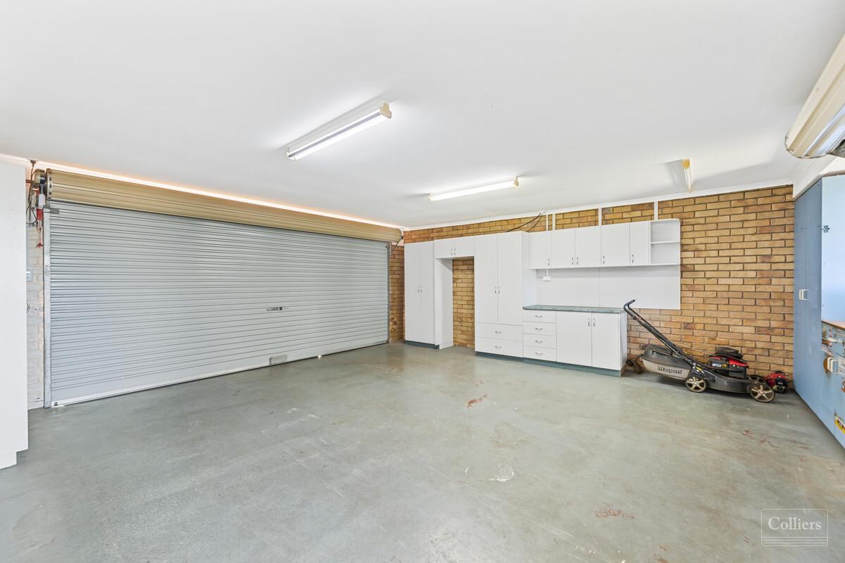 Ever So Neat And Complete... Deadline Sale Demands An Urgent Sale. - #14