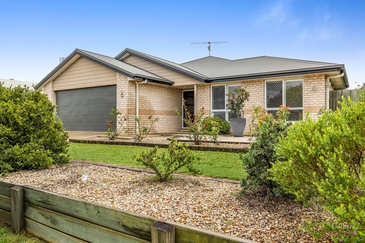 Generous Family Home - Desirable & Convenient Location - #1