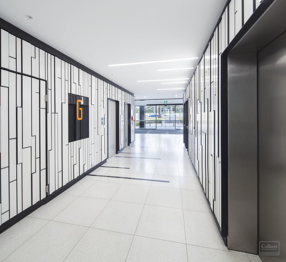 Quality Refurbishment with Maximum Exposure - #8