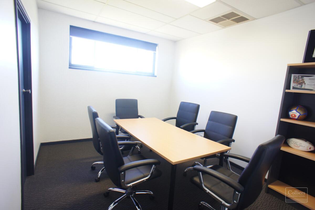Professional Office Suite in Central Location - #3
