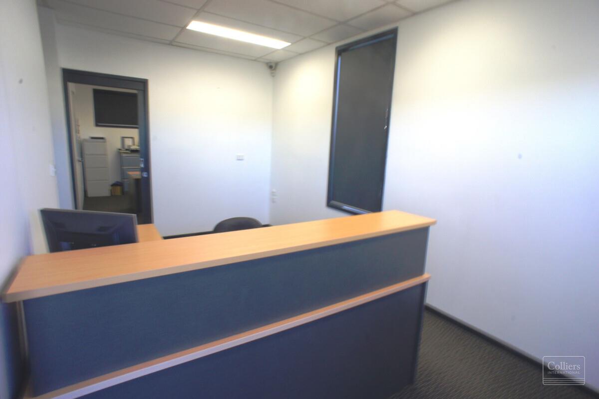 Professional Office Suite in Central Location - #2