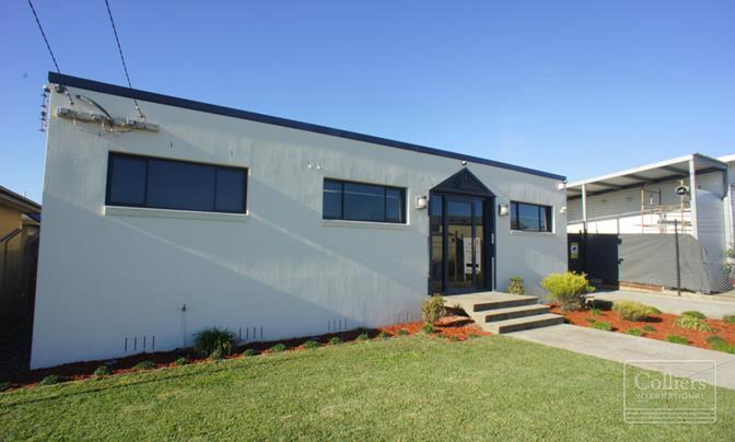 Professional Office Suite in Central Location - #1