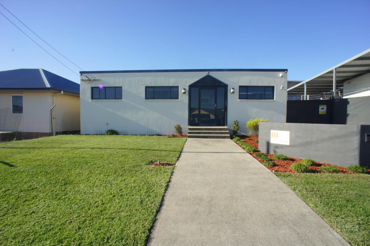 Professional Office Suite in Central Location - #7