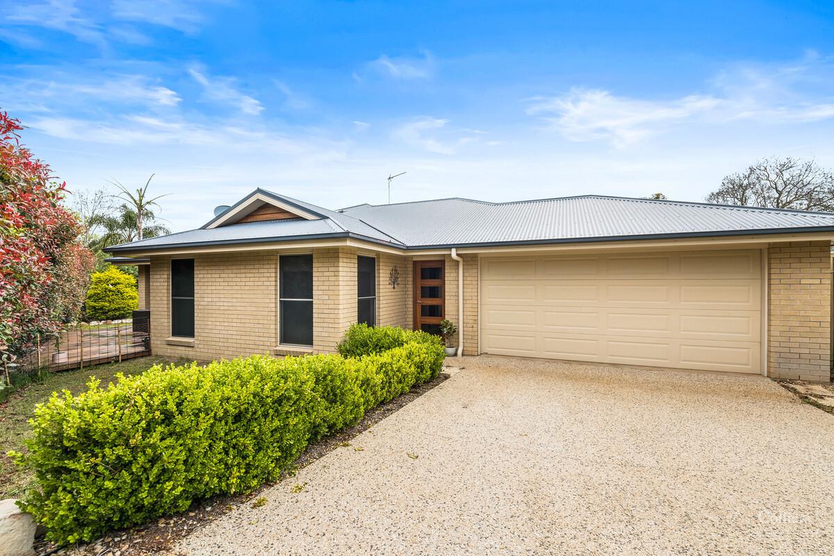 Private And Spacious Family Home - Desirable East Side Location - #1