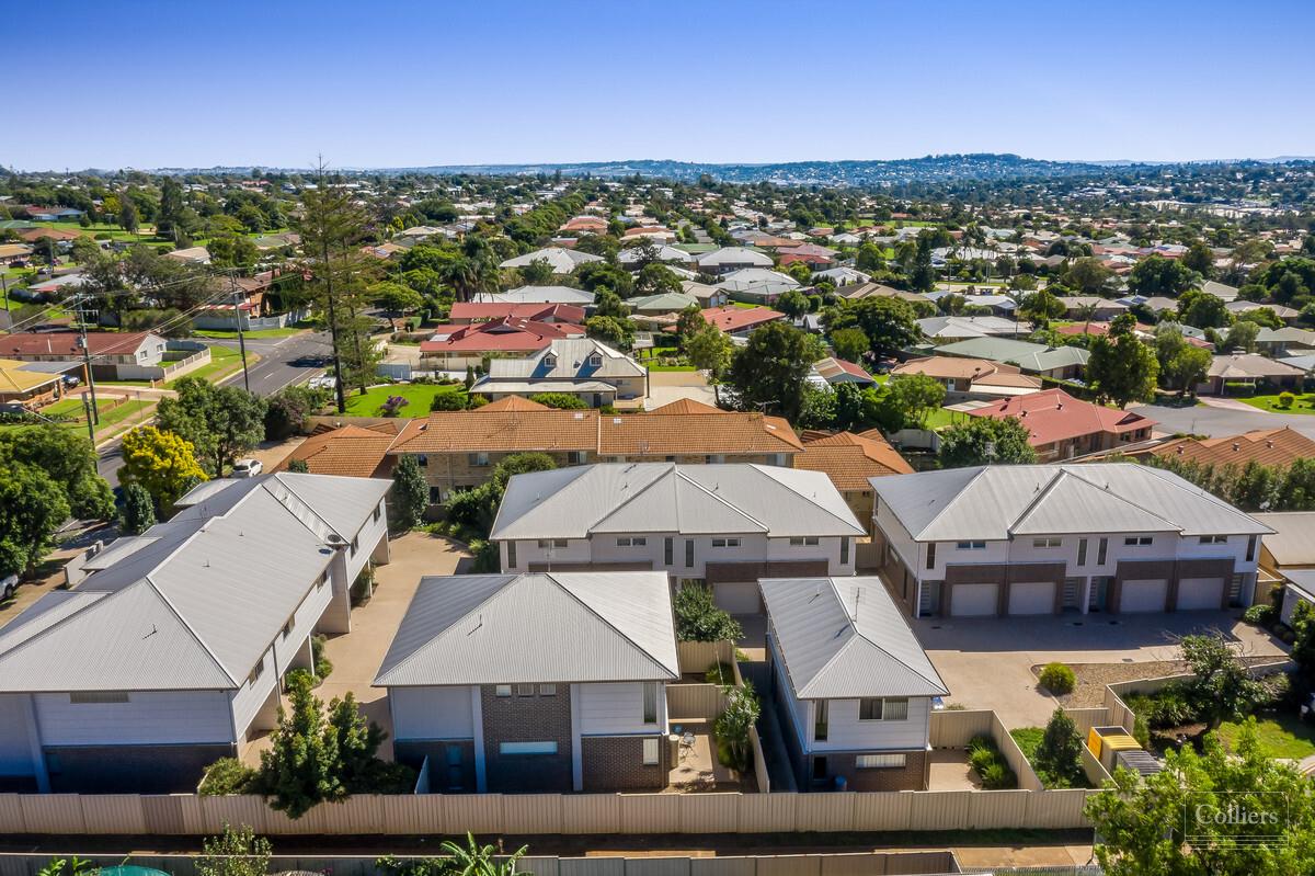 16 Townhouse Complex - Outstanding Residential Investment - Low Risk with Strong Returns - #18