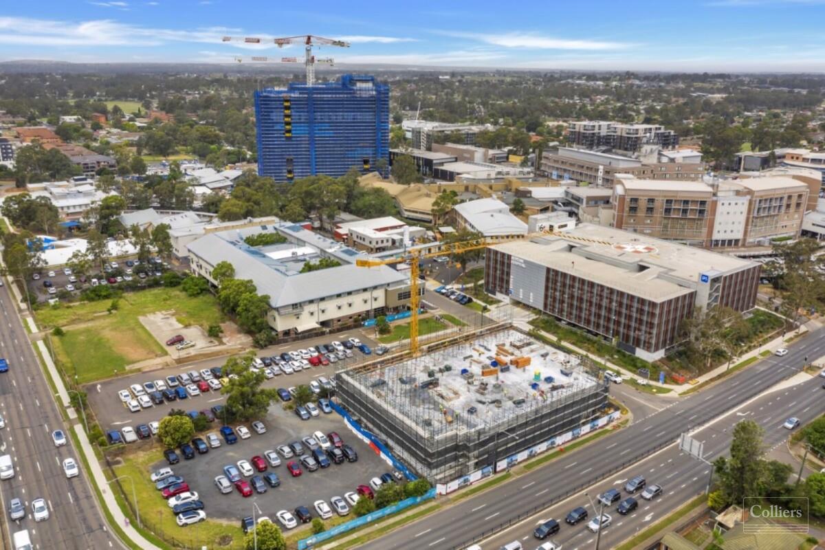 PURPOSE BUILT, EXCLUSIVE MEDICAL-USE SUITES WITH HIGH EXPOSURE - #1