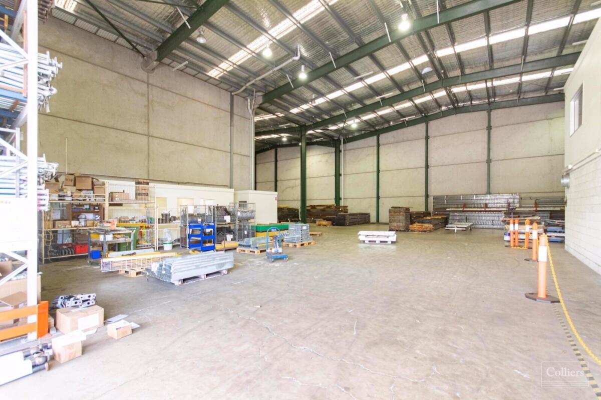 City Fringe Industrial Plus Crane - #5