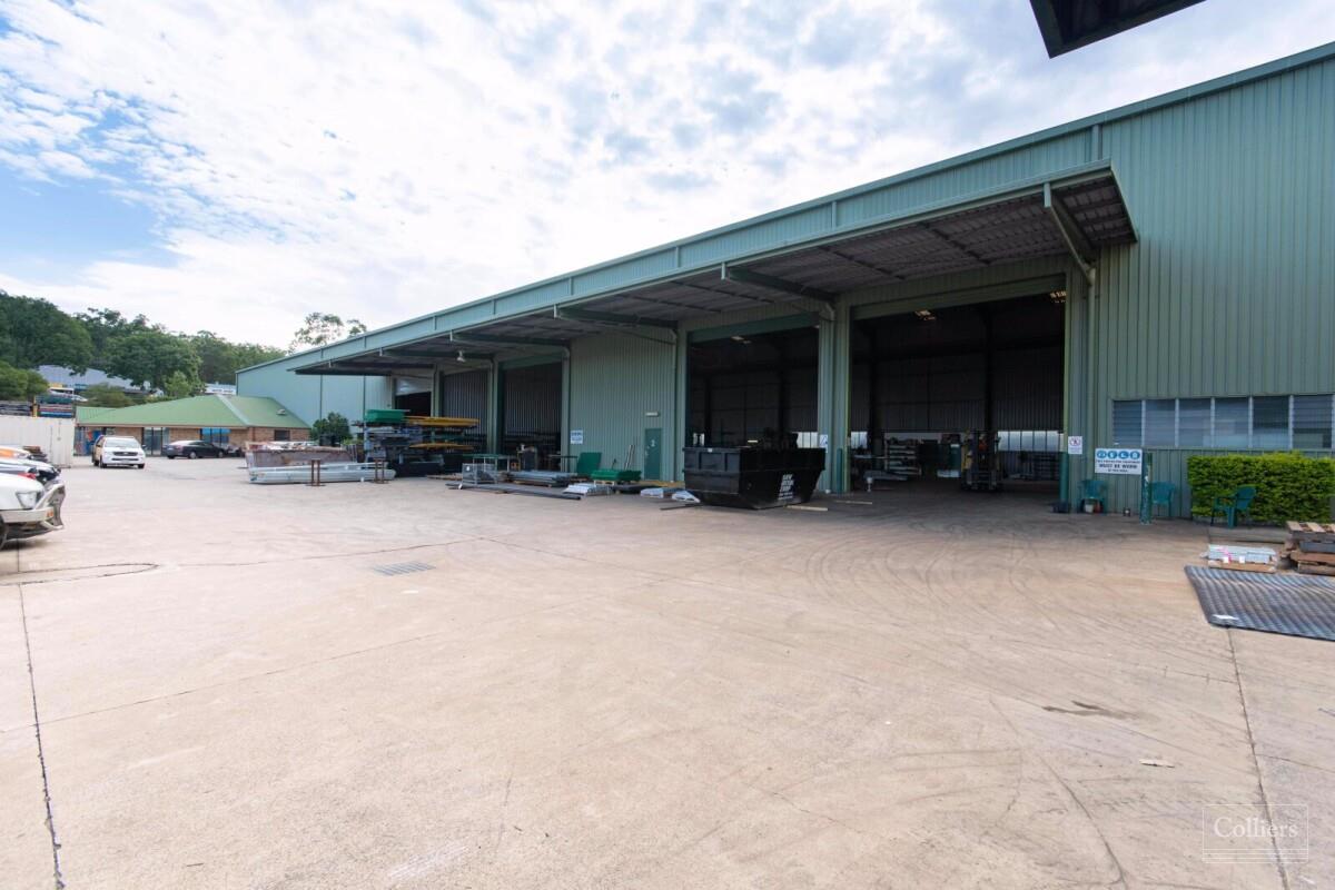 City Fringe Industrial Plus Crane - #2