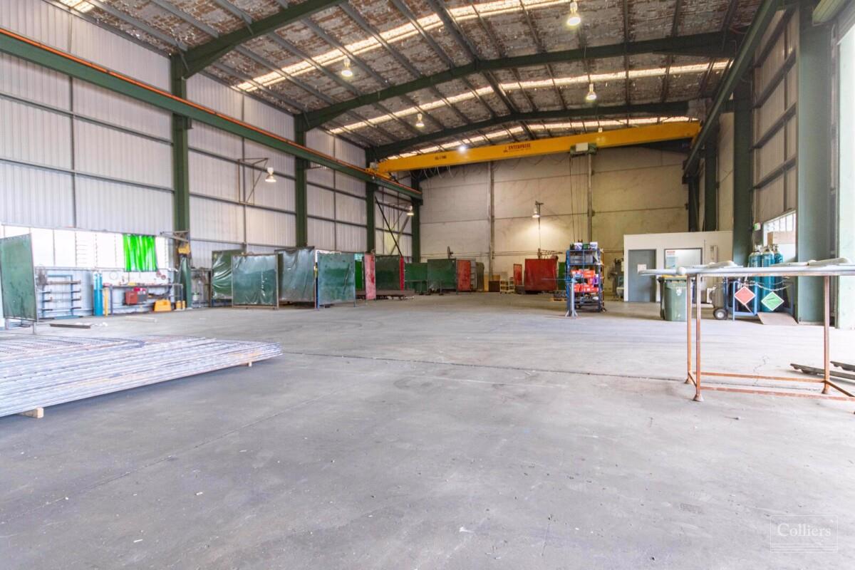 City Fringe Industrial Plus Crane - #3