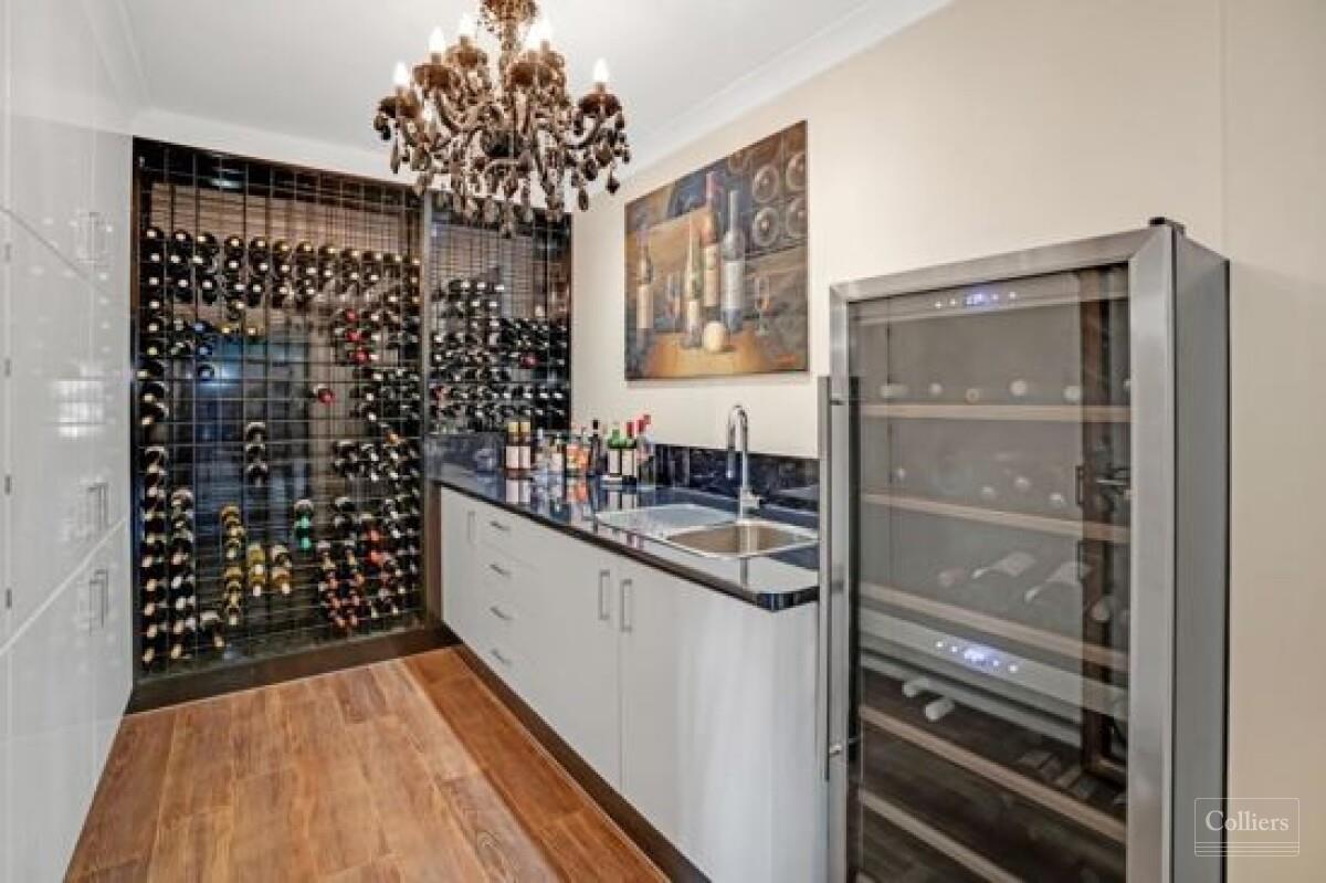 The White House - A Darwin Landmark - #16