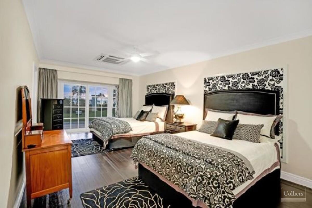 The White House - A Darwin Landmark - #12