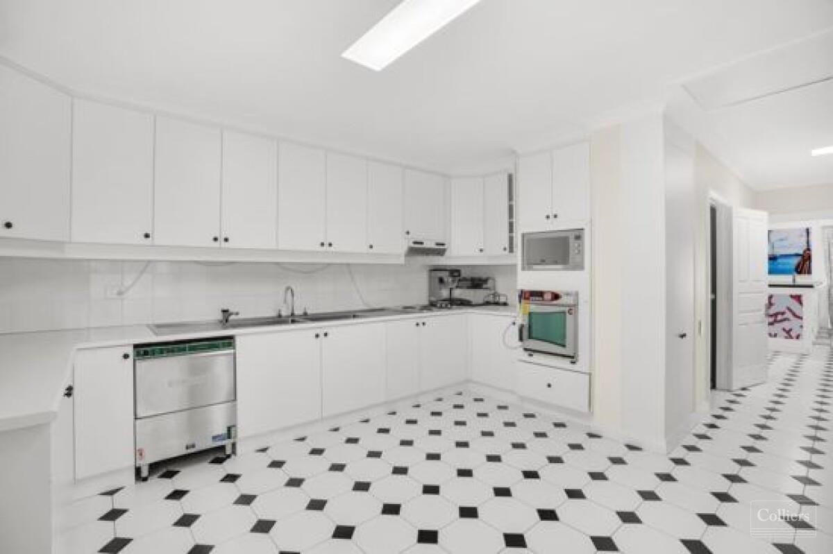 The White House - A Darwin Landmark - #26