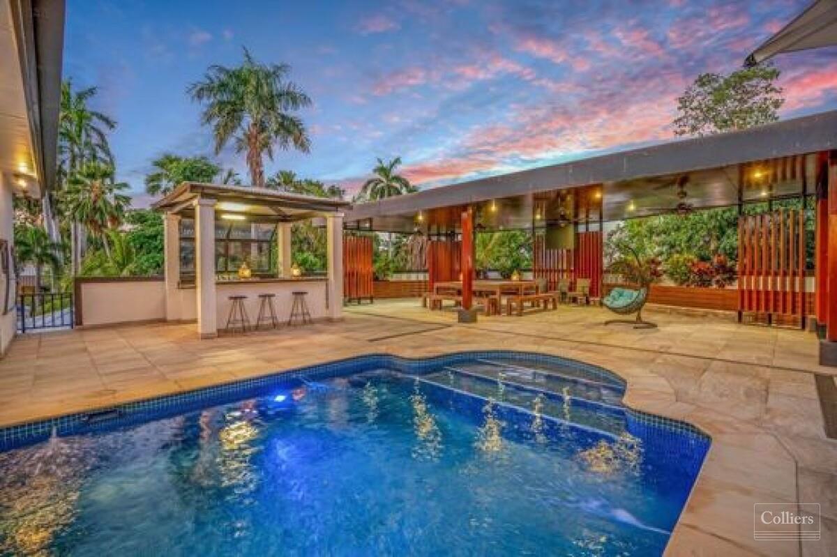 The White House - A Darwin Landmark - #31