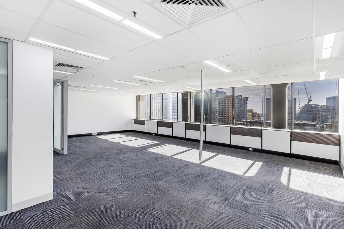 Affordable office suites & whole floor in Town Hall - #3