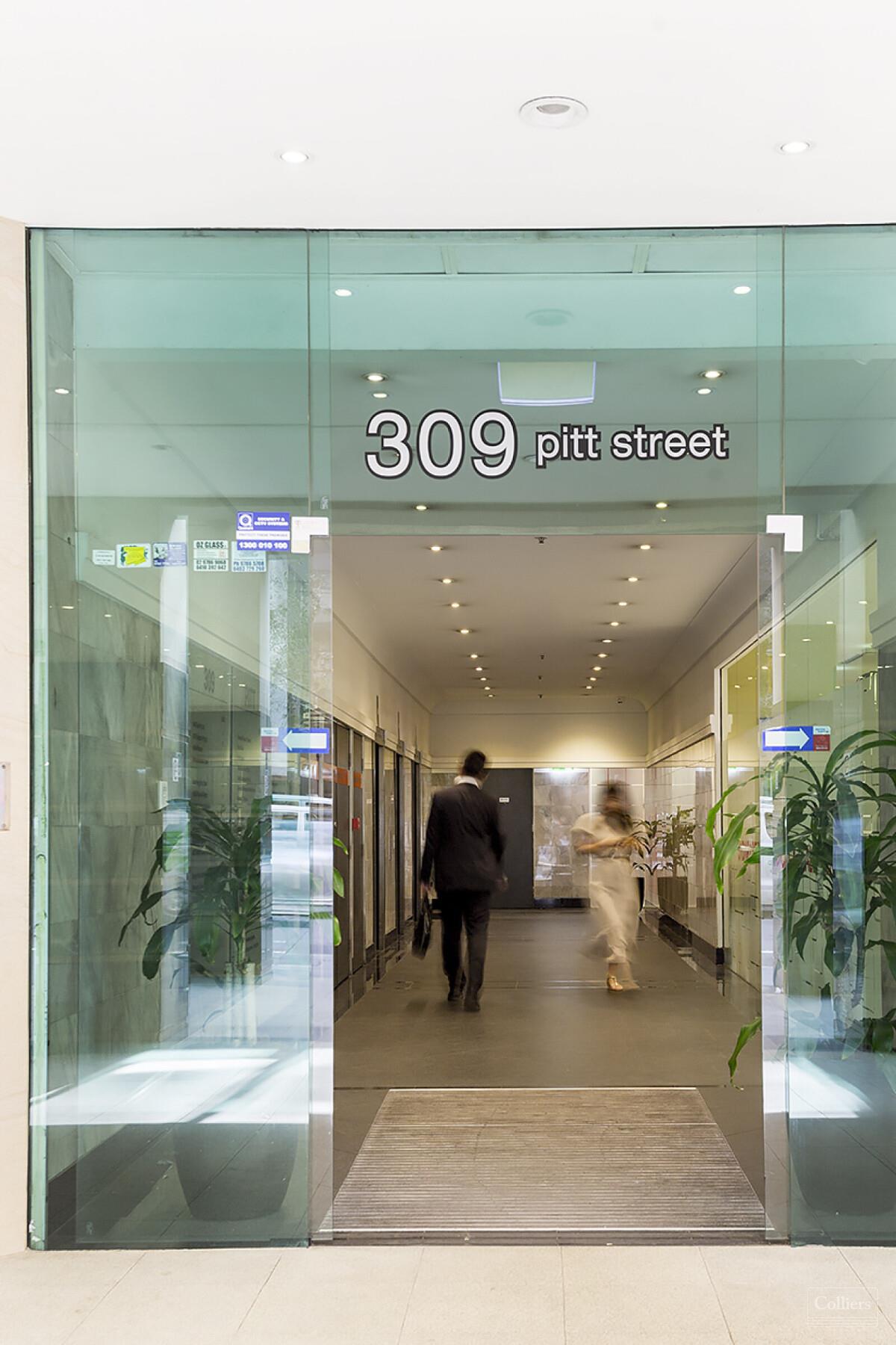 Affordable office suites & whole floor in Town Hall - #9