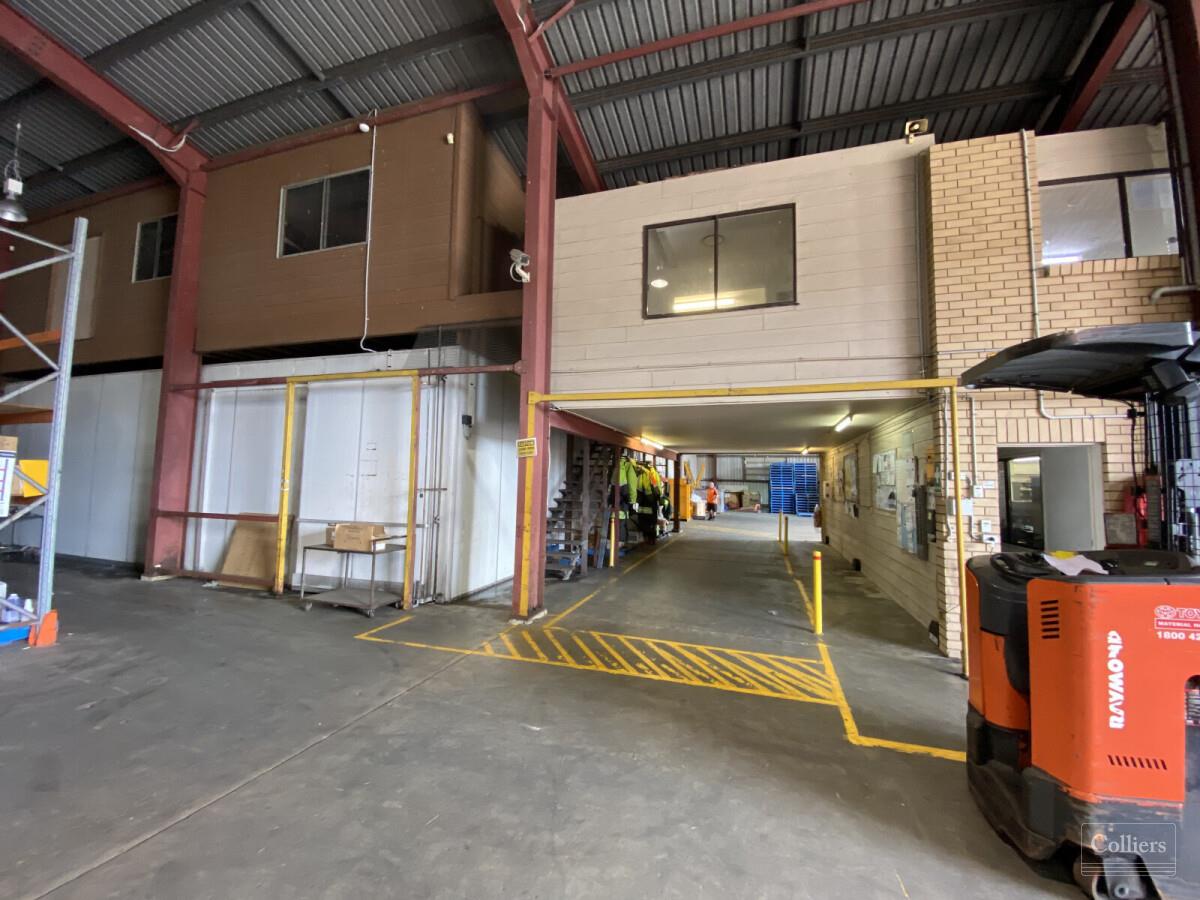 Sunshine Coast Multi-tenanted Investment - #9